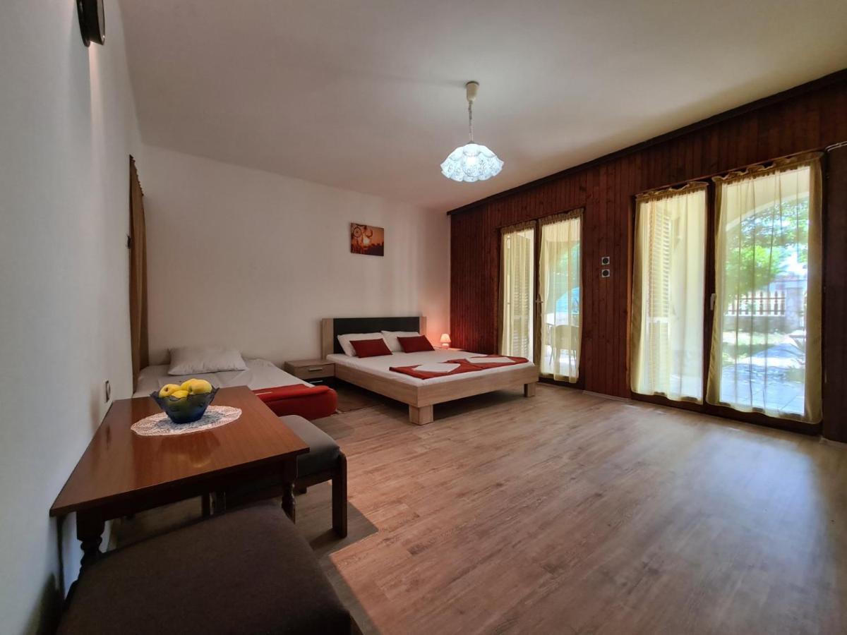 Apartments Zlatko 1397 스틴잔 외부 사진